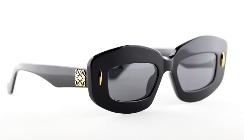 Okulary przeciwsłoneczne LOEWE LW40114I 01A - obrazek 2