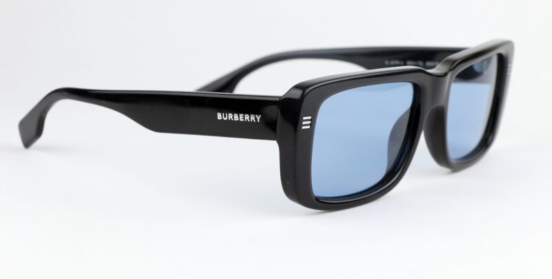 Okulary przeciwsłoneczne BURBERRY B4376-U - obrazek 2