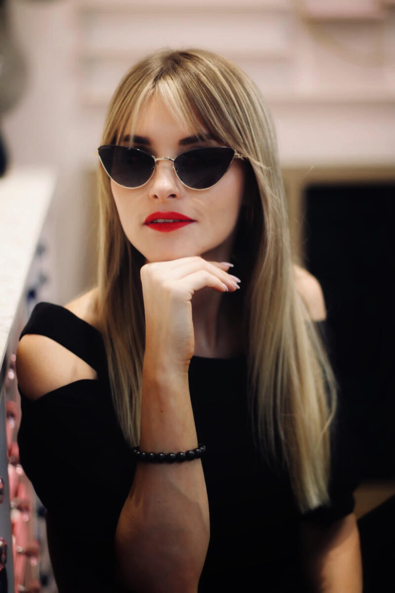 Okulary przeciwsłoneczne GUCCI GG1006S 001 - obrazek 3